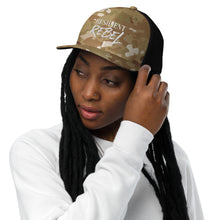 Load image into Gallery viewer, Closed-back trucker cap